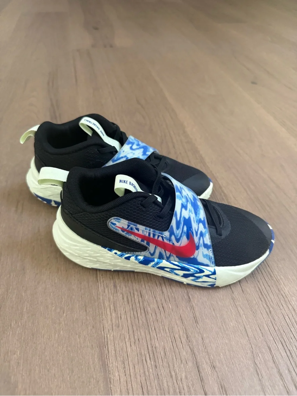 Nike Team Hustle D 12 Basketball Shoes Boys 2Y Black Blue